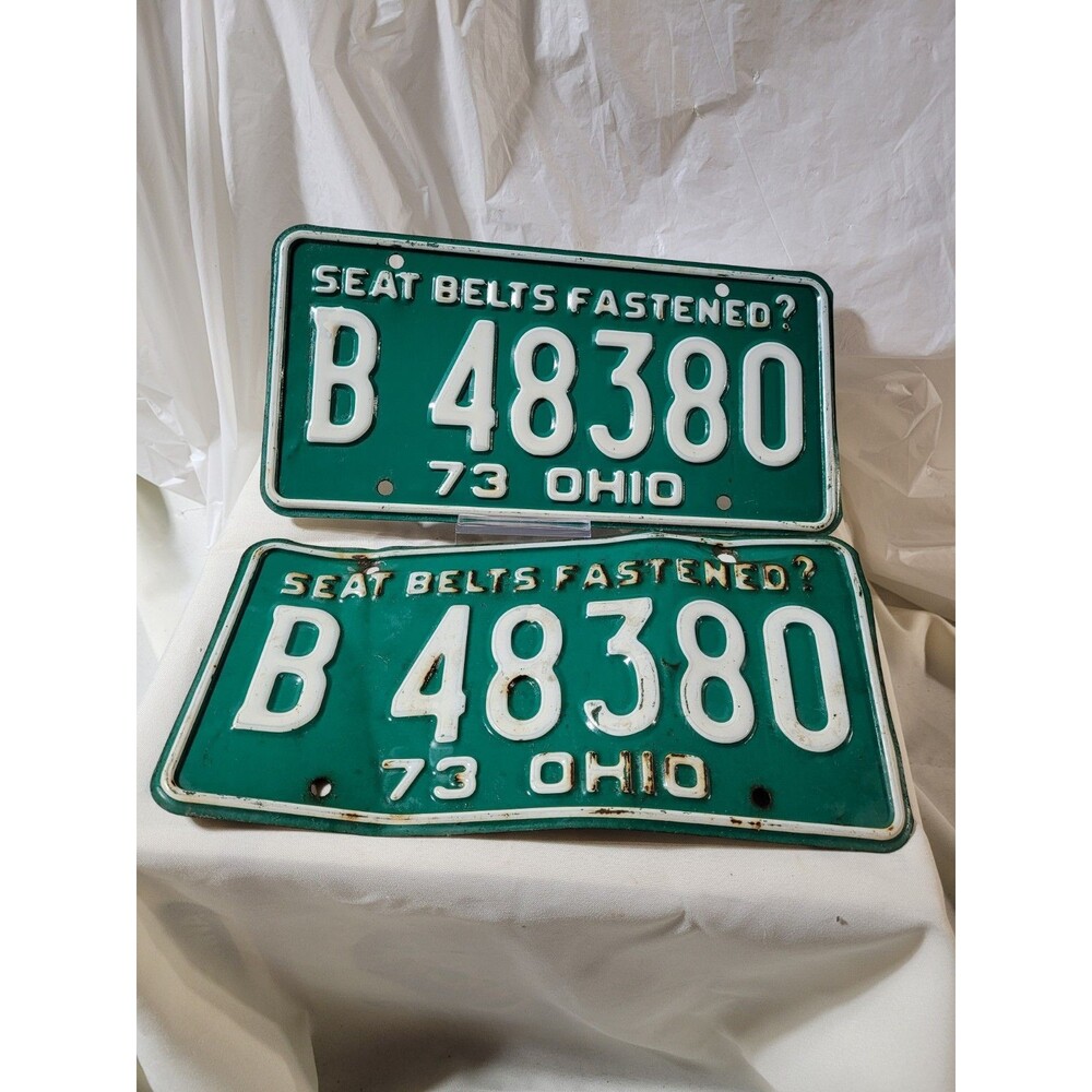 Vintage 1973 Ohio License Plate Pair #B48380 green/white Seat Belts Fastened?